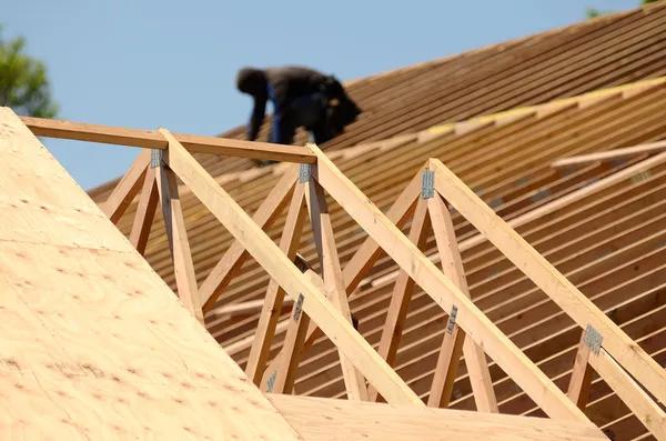 The Pros and Cons of Different Roof Replacement Options in Greenville