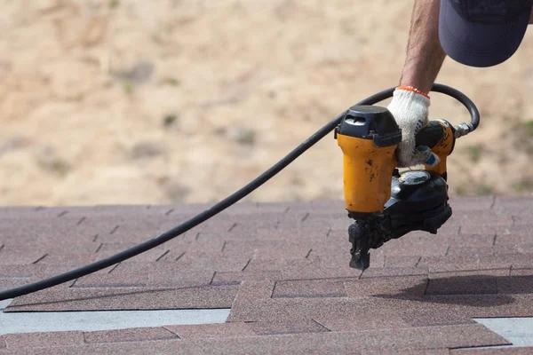 Roof Replacement Solutions Built for Hialeah Weather